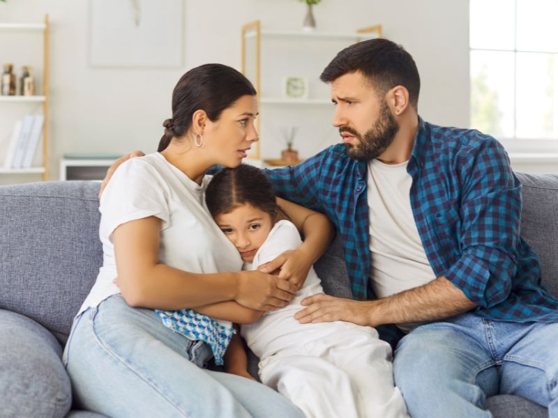 Gerente bancário sequestrado com a família tem indenização elevada pelo TST