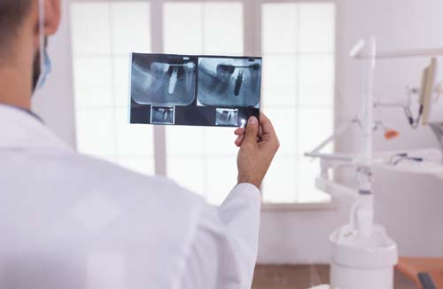 Município pagará adicional de periculosidade a cirurgião dentista por uso de aparelho de raios X móvel
