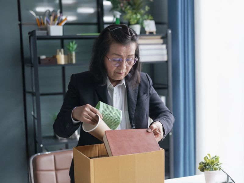 TRT-2 mantém condenação por etarismo em demissão de trabalhadoras acima de 50 anos