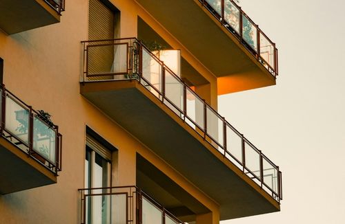 Justiça reconhece usucapião e garante herança de apartamento às filhas