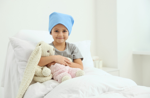 União deve fornecer medicamento de alto custo a criança com câncer ultrarraro